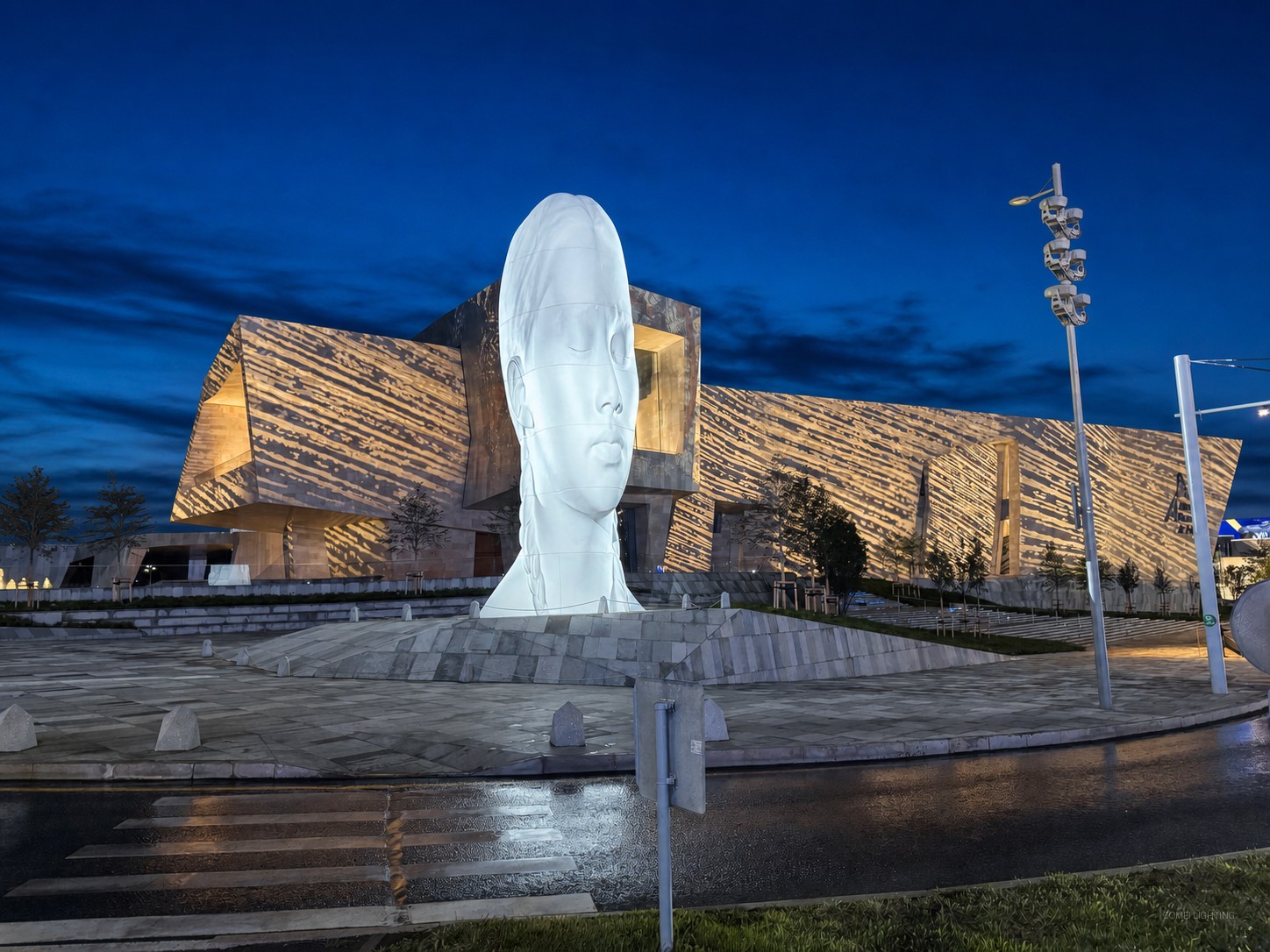 建筑最终夜景｜Almaty Museum of Arts final night facade lighting after completion