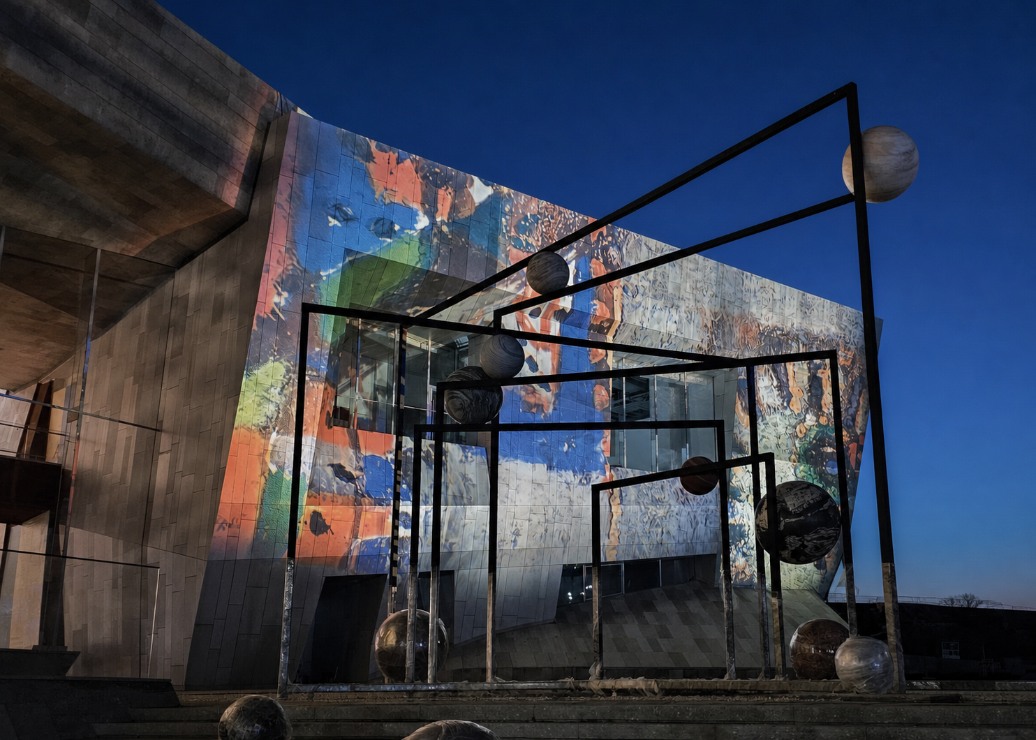 动态效果画面｜Dynamic lighting effect scene on museum facade